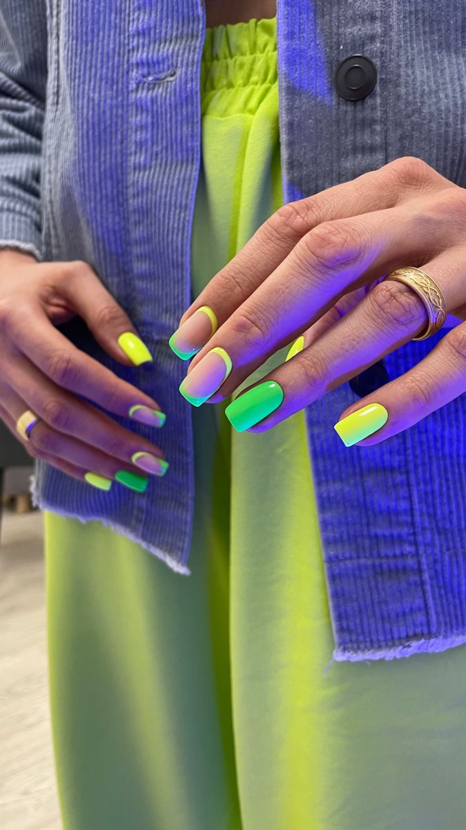 Неоновый гель-лак 2025